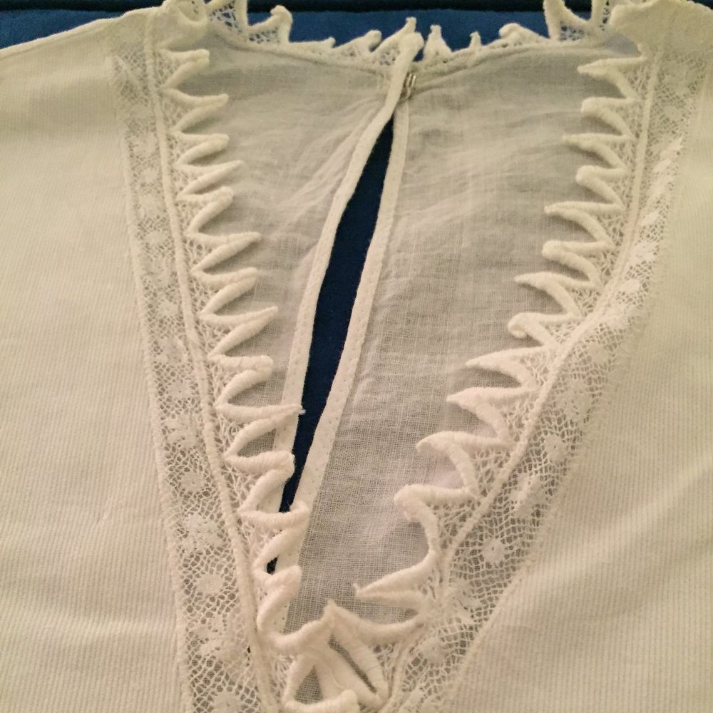 Vintage Vee Neck Dickie